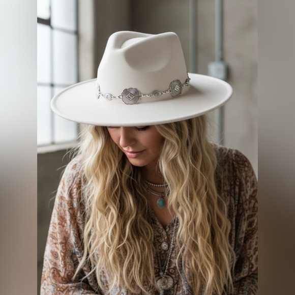 Accessories - NWT Boho Festival Concho Belted Wide Brim Hat Ivory